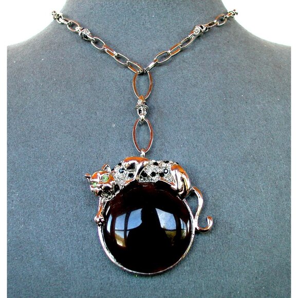 Vintage Panther Pendant Necklace With Chain Silver Tone Metal & Glass Cabochon - Picture 2 of 4